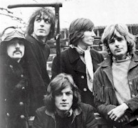 pinkfloyd'68.jpg (15699 bytes)